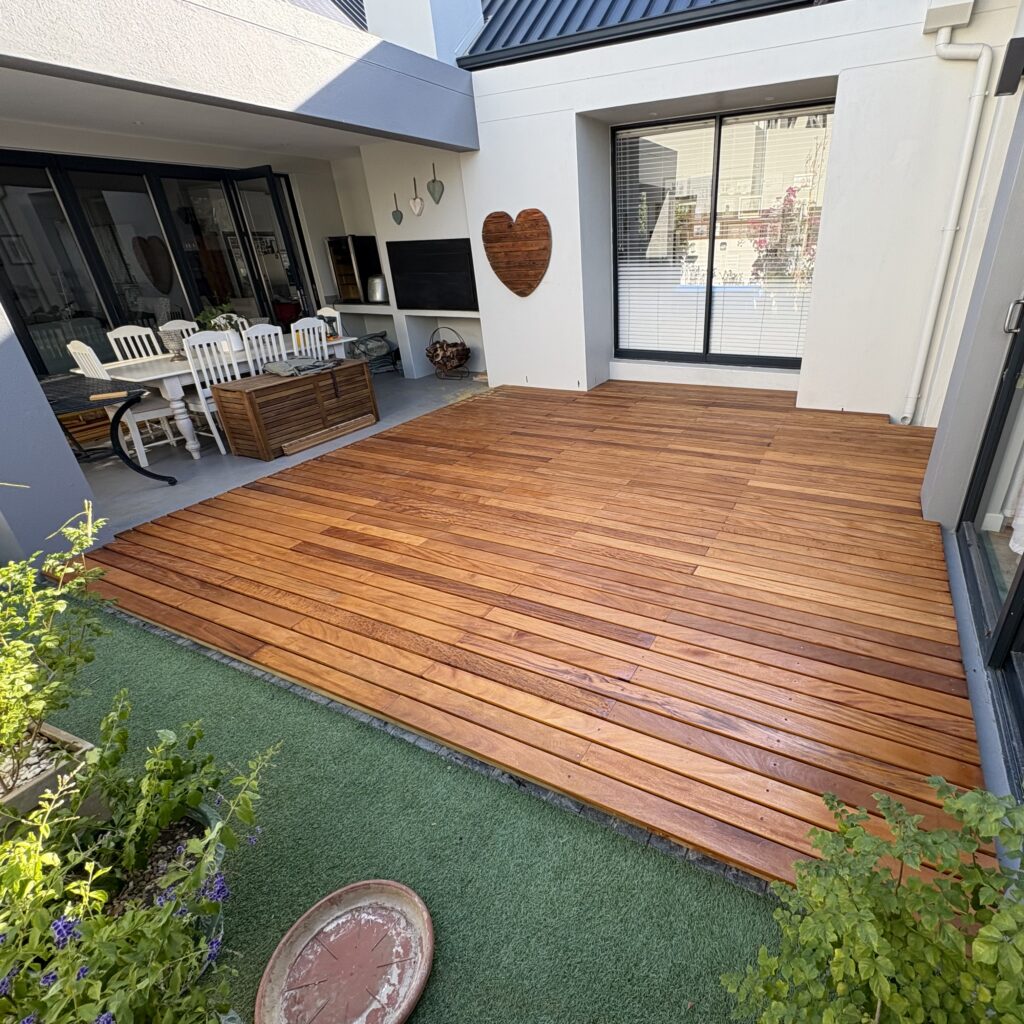 Garapa Deck